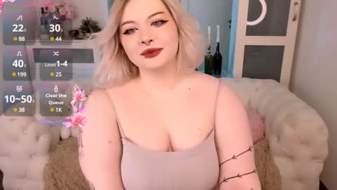 Snapshot of lovely_leilla chatting on 31, 1, 2025 lovely_leilla online show from 31, 1, 2025