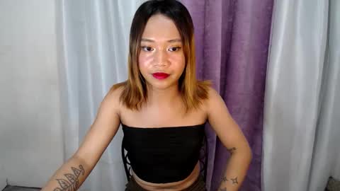 lovely_lianne online show from 11, 10, 2025