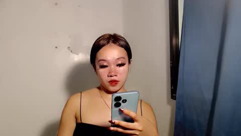Snapshot of lovely_lianne chatting on 27, 5, 2026 lovely_lianne online show from 27, 5, 2026