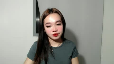 Snapshot of lovely_lianne chatting on 5, 7, 2026 lovely_lianne online show from 5, 7, 2026