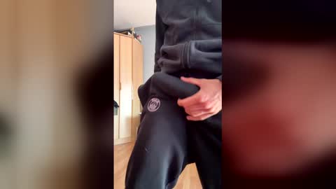 lovely_lollypop online show from 18, 5, 2026