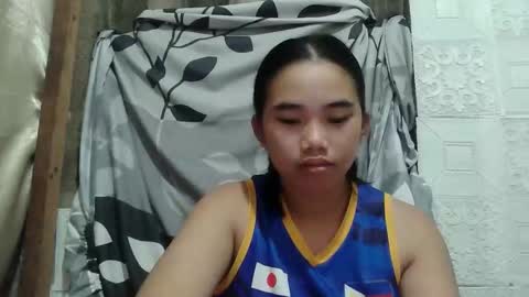 lovely_marie572336 online show from 18, 3, 2026