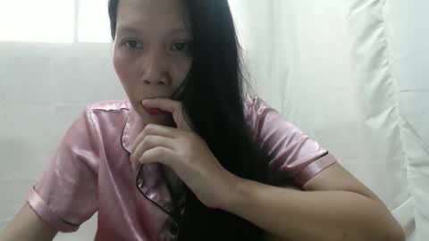 Snapshot of lovely_pinayxxx chatting on 3, 4, 2026 lovely_pinayxxx online show from 3, 4, 2026