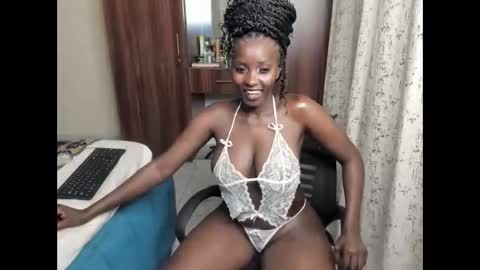 I  am witty online show from 7, 10, 2025