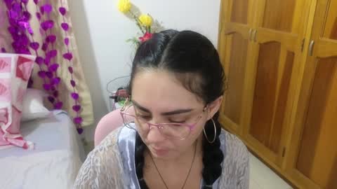 Snapshot of lovely_trix_ chatting on 22, 12, 2024 Trix online show from 22, 12, 2024