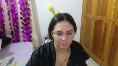 Snapshot of lovely_trix_ chatting on 10, 1, 2025 Trix online show from 10, 1, 2025