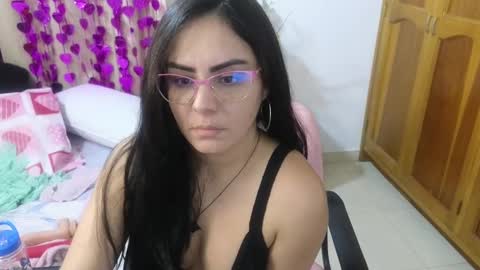 Snapshot of lovely_trix_ chatting on 11, 2, 2025 Trix online show from 11, 2, 2025