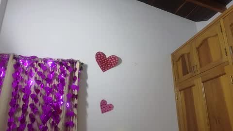 Snapshot of lovely_trix_ chatting on 5, 3, 2025 Trix online show from 5, 3, 2025