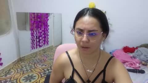 Snapshot of lovely_trix_ chatting on 29, 9, 2025 Trix online show from 29, 9, 2025