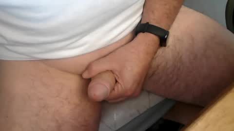 lovelybear2000 online show from 16, 6, 2026