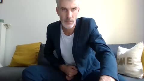 Snapshot of lovelybigcockgentleman chatting on 3, 10, 2025 Max online show from 3, 10, 2025