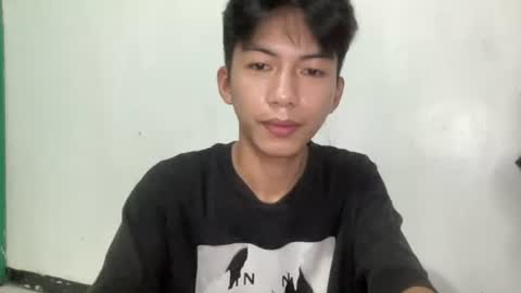 Snapshot of lovelyboy_jm chatting on 13, 6, 2026 lovelyboy_jm online show from 13, 6, 2026