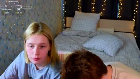 your sweet girls online show from 25, 4, 2026