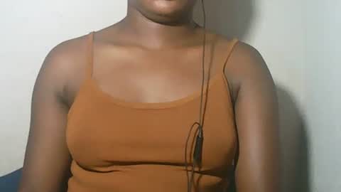 lovelylarra online show from 27, 2, 2026