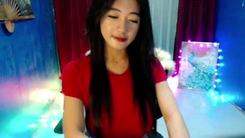 Snapshot of lovelypetite143 chatting on 20, 7, 2026 lovelypetite143 online show from 20, 7, 2026