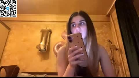 Snapshot of lovelysilk_63 chatting on 23, 5, 2026 ELA online show from 23, 5, 2026
