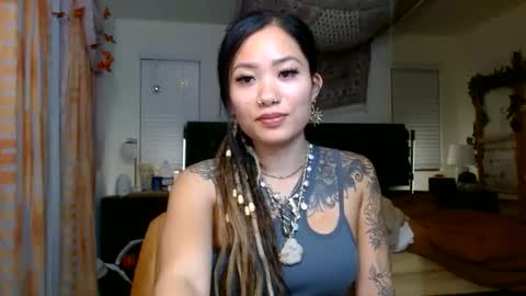 Snapshot of lovelyxmacii chatting on 26, 10, 2025 lovelyxmacii online show from 26, 10, 2025