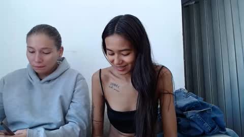 lovemich2024 online show from 22, 11, 2025