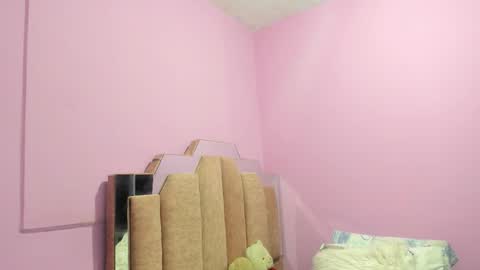 L O V E  online show from 9, 9, 2025