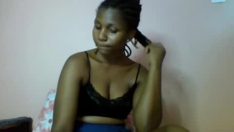 Snapshot of lovergal257 chatting on 4, 10, 2025 lovergal257 online show from 4, 10, 2025