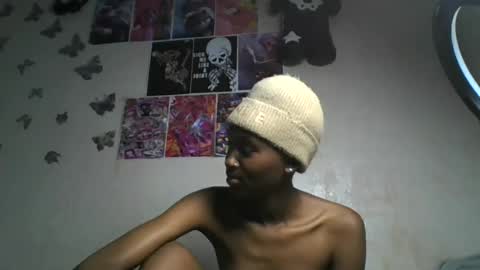 Snapshot of lovers_oncam chatting on 22, 7, 2026 RedJoy online show from 22, 7, 2026