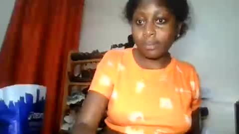 Snapshot of lovespell_xx chatting on 15, 7, 2026 lovey online show from 15, 7, 2026