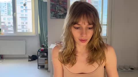 lovesstation online show from 17, 1, 2025