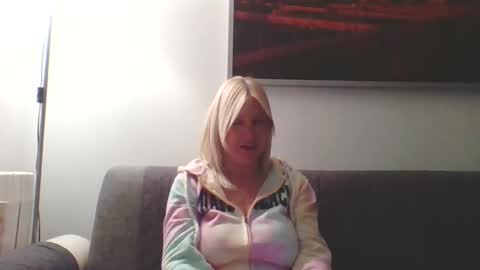 Marlyn online show from 7, 3, 2026