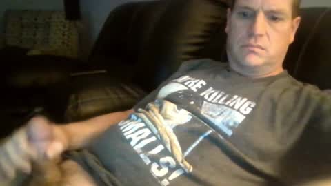 lovetocum37 online show from 6, 1, 2026