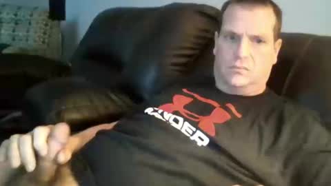 Snapshot of lovetocum37 chatting on 25, 3, 2026 lovetocum37 online show from 25, 3, 2026