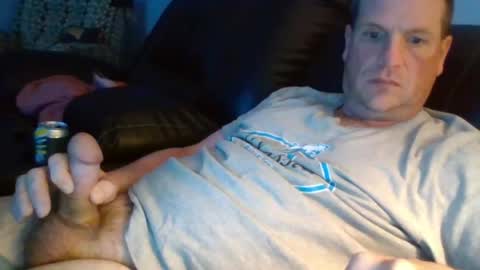 Snapshot of lovetocum37 chatting on 20, 4, 2026 lovetocum37 online show from 20, 4, 2026