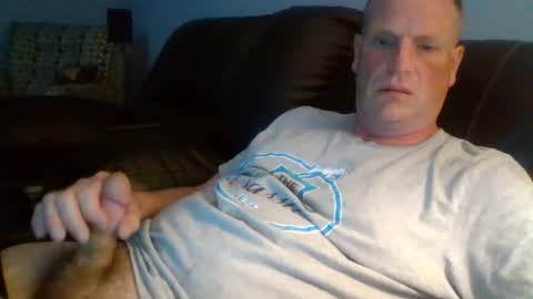 Snapshot of lovetocum37 chatting on 19, 5, 2026 lovetocum37 online show from 19, 5, 2026