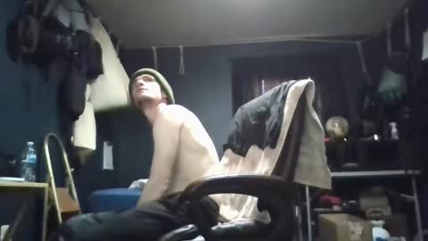 Snapshot of lowcard2389 chatting on 9, 3, 2025 lowcard2389 online show from 9, 3, 2025