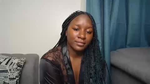 loyalcutie online show from 30, 10, 2025