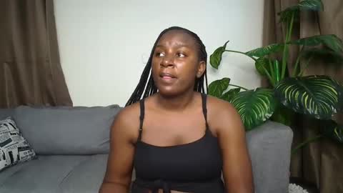 loyalcutie online show from 13, 3, 2026