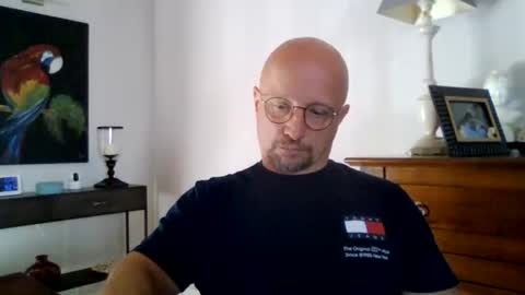 Snapshot of lrda49 chatting on 1, 7, 2026 Espigle online show from 1, 7, 2026