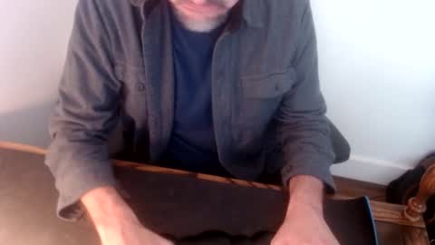 Snapshot of lreed090 chatting on 22, 5, 2026 lreed090 online show from 22, 5, 2026