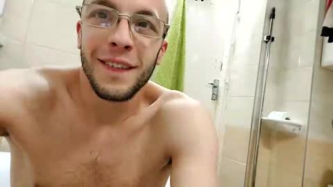 Snapshot of lshot_d chatting on 2, 1, 2025 Lshot D online show from 2, 1, 2025