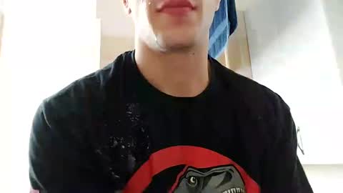 Snapshot of lshot_d chatting on 5, 1, 2025 Lshot D online show from 5, 1, 2025