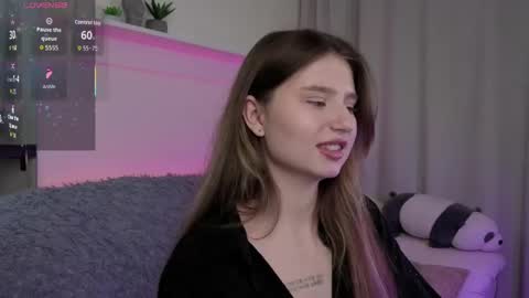 Lua online show from 8, 3, 2026