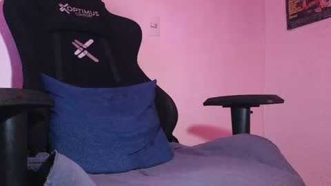   online show from 26, 3, 2026