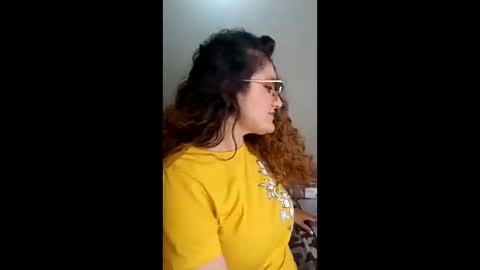 luana_winner online show from 2, 4, 2026