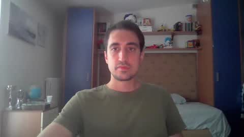 Snapshot of luca_f4 chatting on 9, 9, 2025 Luca online show from 9, 9, 2025