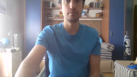 Snapshot of luca_f4 chatting on 13, 10, 2025 Luca online show from 13, 10, 2025