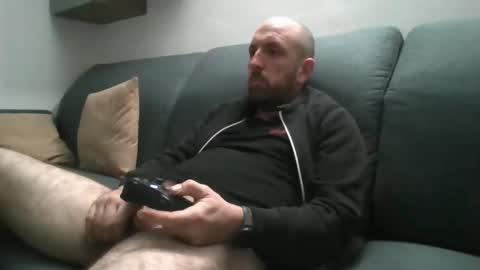 Snapshot of lucabeech88 chatting on 3, 11, 2025 Luca online show from 3, 11, 2025