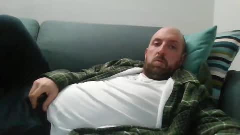 Snapshot of lucabeech88 chatting on 9, 11, 2025 Luca online show from 9, 11, 2025