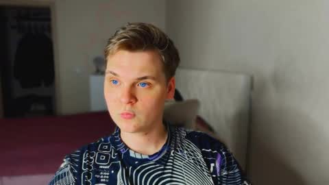 Lucas Gill online show from 7, 3, 2026