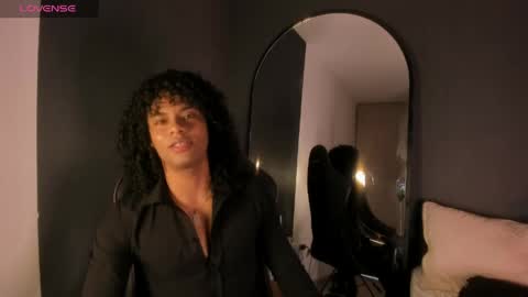   online show from 14, 4, 2026