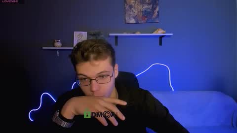 lucas_long_ online show from 13, 10, 2025