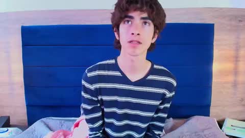 Snapshot of lucas_xo chatting on 9, 9, 2025 lucas_xo online show from 9, 9, 2025